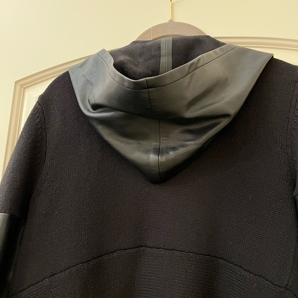 Black midi length sweater jacket - Picture 3 of 3